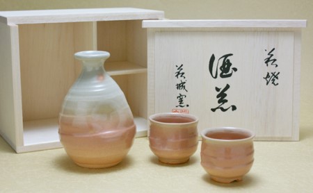 Hagi ware Tokkuri
